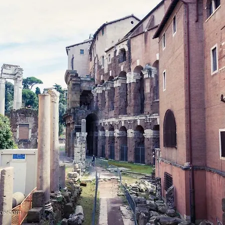 Panoramic Castle Trastevere Διαμέρισμα