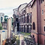 Panoramic Castle Trastevere Daire